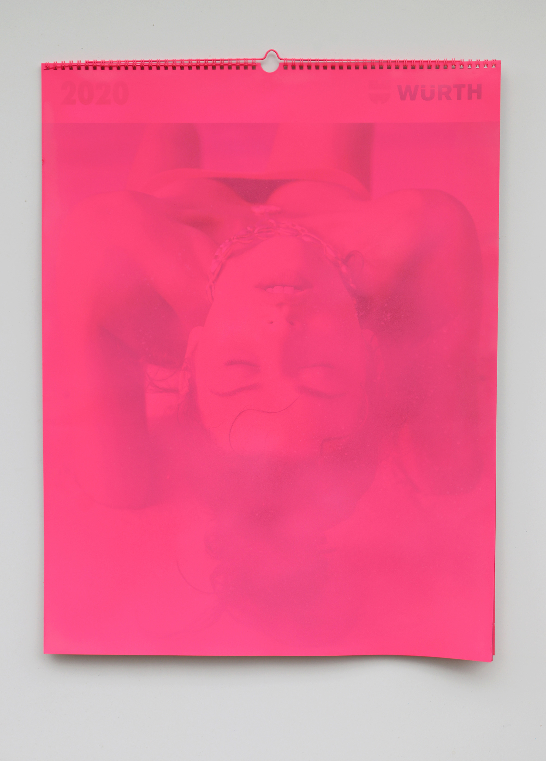 Gleaming Pink, 2020, 64 x 49 cm